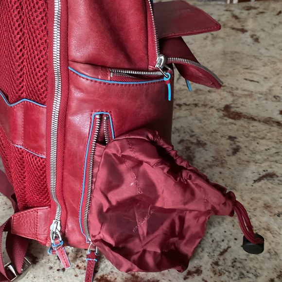 PIQUARDO BACKPACK . - Picture 7 of 16